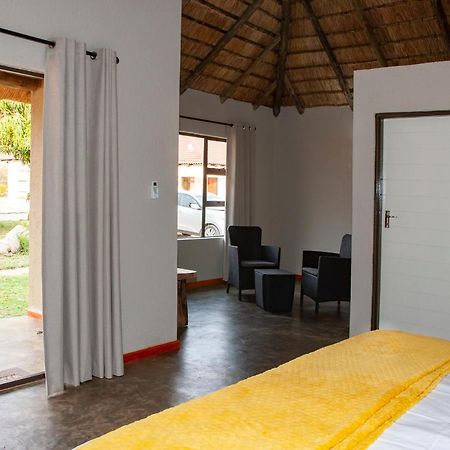 Bongan Safari Lodge Mbabat Ngoại thất bức ảnh