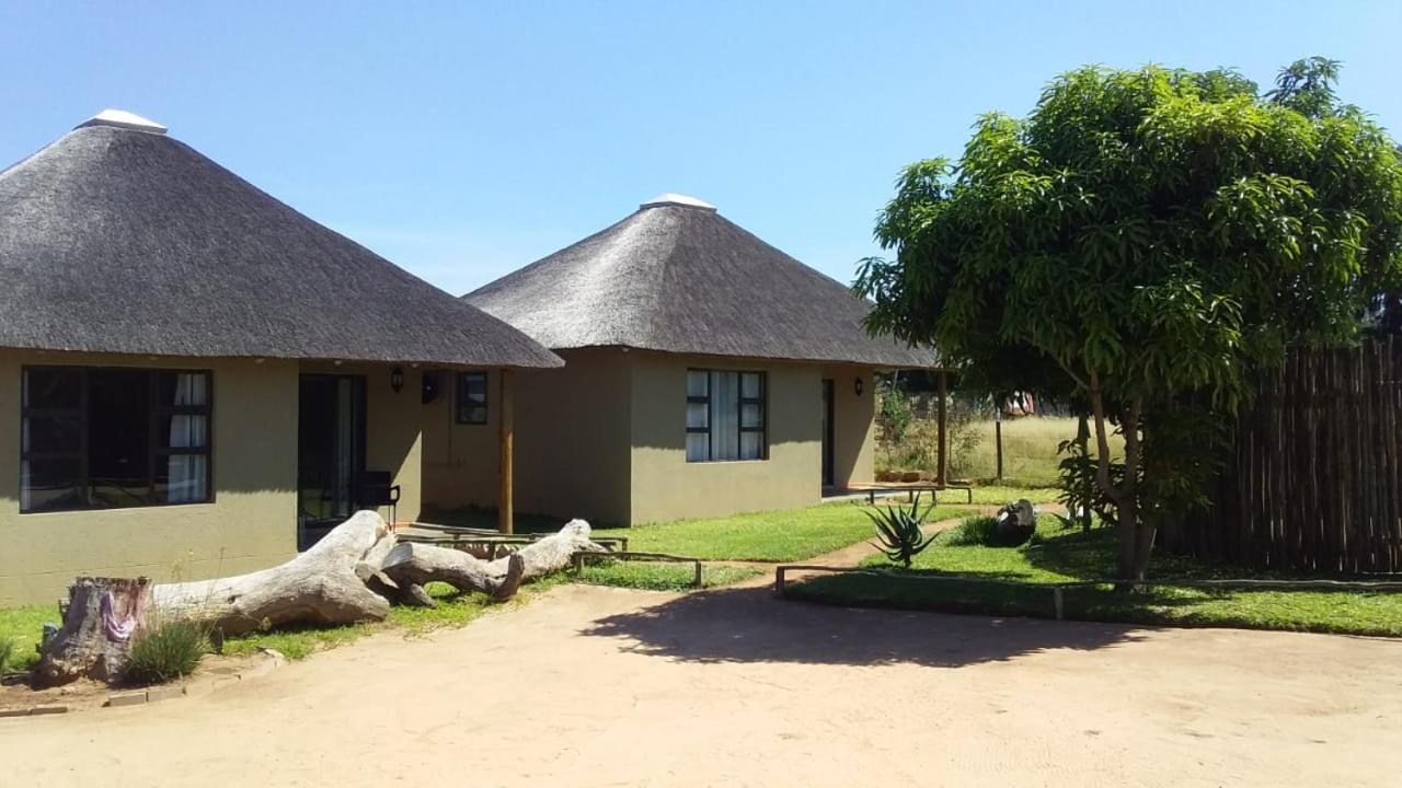 Bongan Safari Lodge Mbabat Ngoại thất bức ảnh